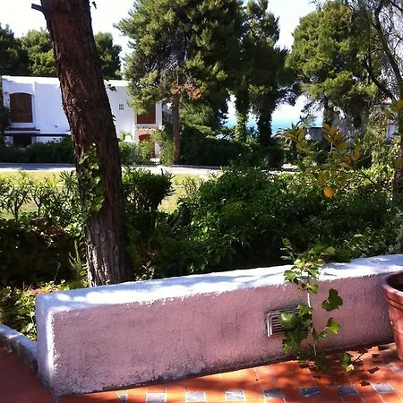 Baia Dei Trabucchi Villa *